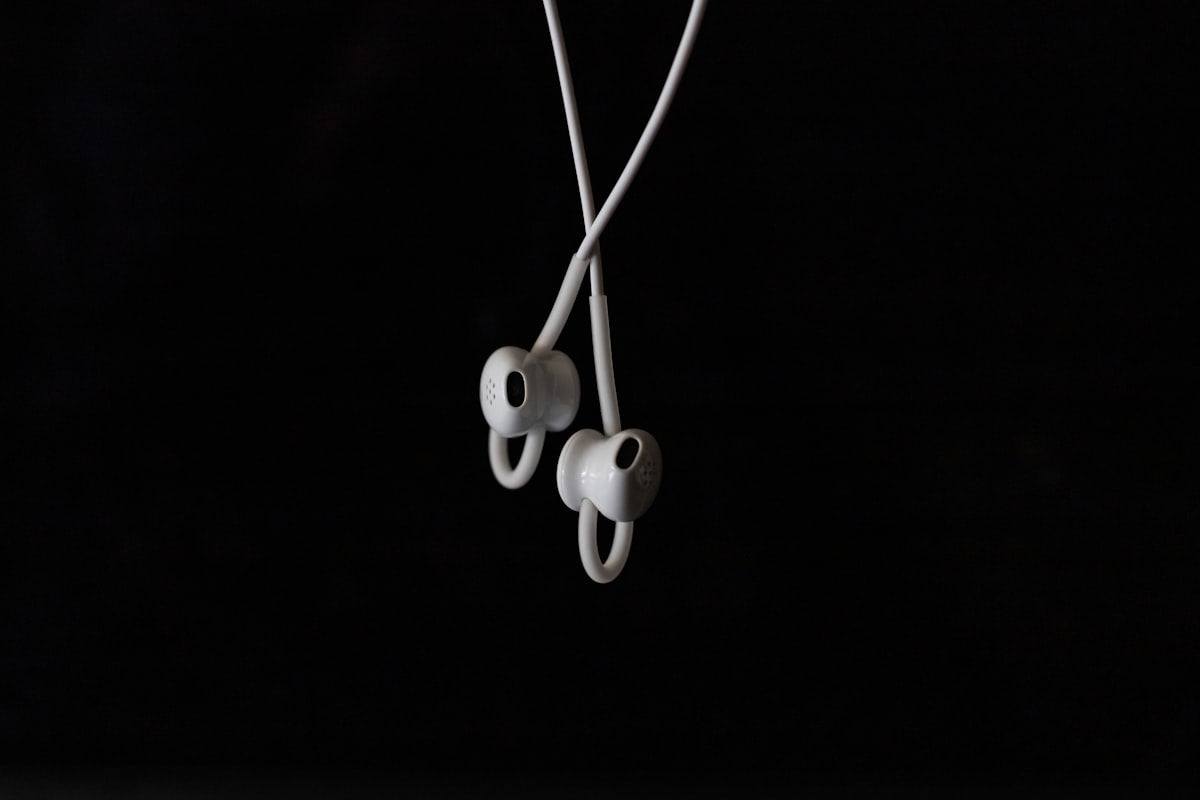 Audífonos Pro 2 — Essential